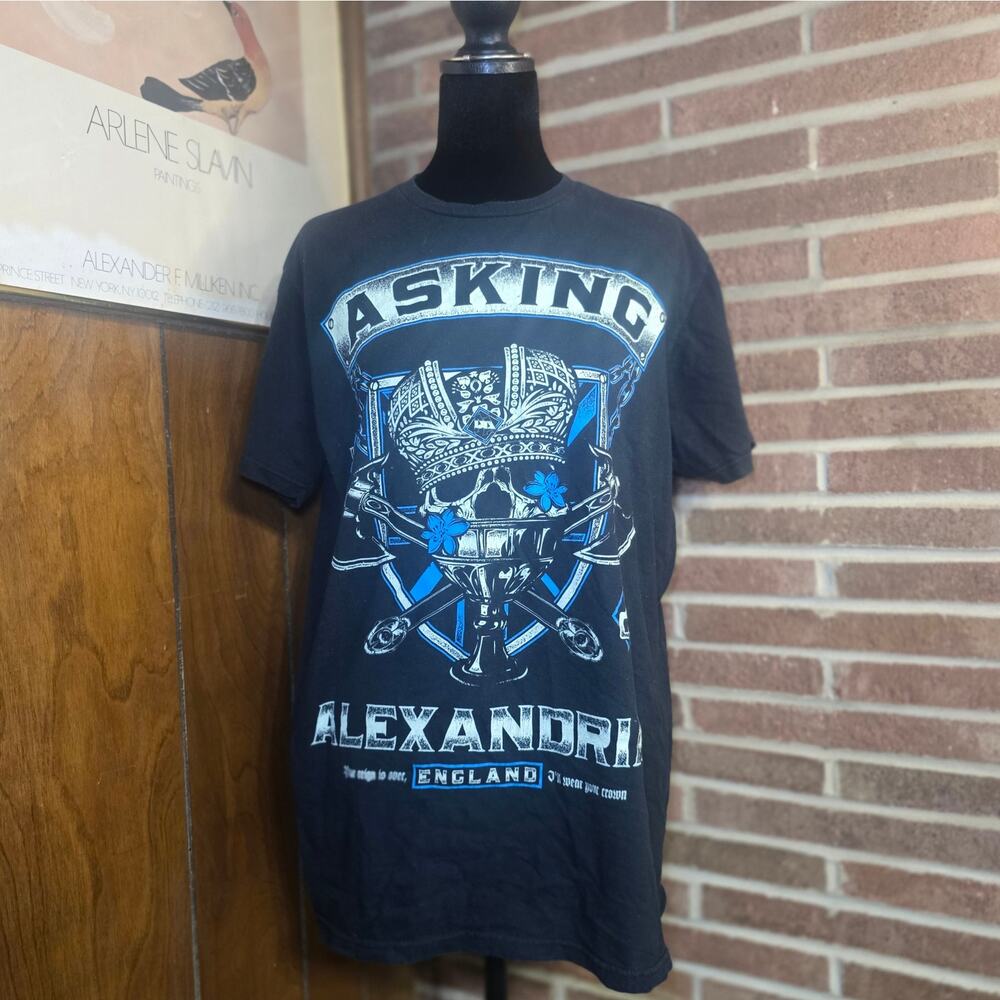 Vintage Asking Alexandria "England I'll Wear Your Crown" Skull Graphic Band Tee